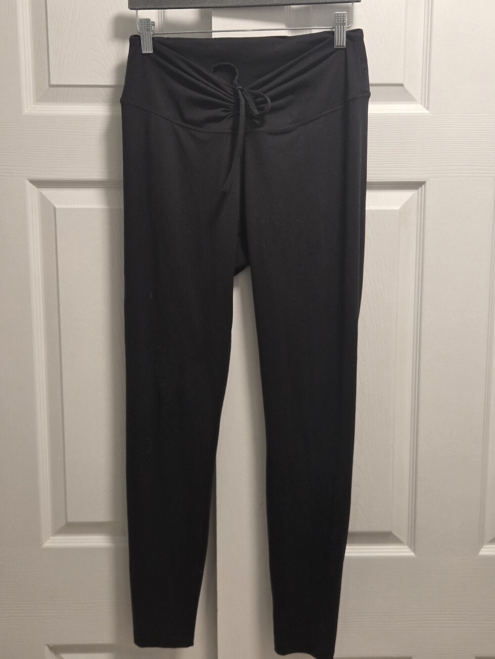 PINK Victoria's Secret Black PINK ACTIVE Drawstring Leggings Size Large
